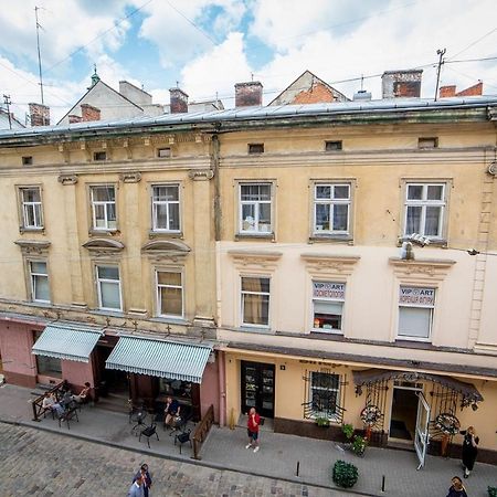 Апартаменти На Площі Ринок З Новим Сучасним Ремонтом Lviv Exterior photo
